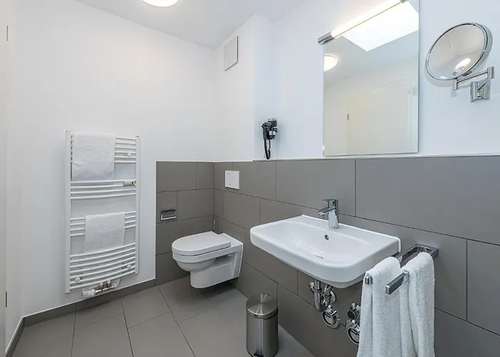 Deichhaeuser Anna Kueste Deichhaeuser Anna Kueste 7-31